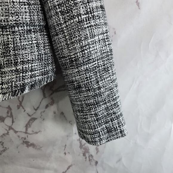 Anthropologie Blazer Women 4 P Black White Tweed Fringe Crop Boucle Pearl Maeve - Picture 4 of 13